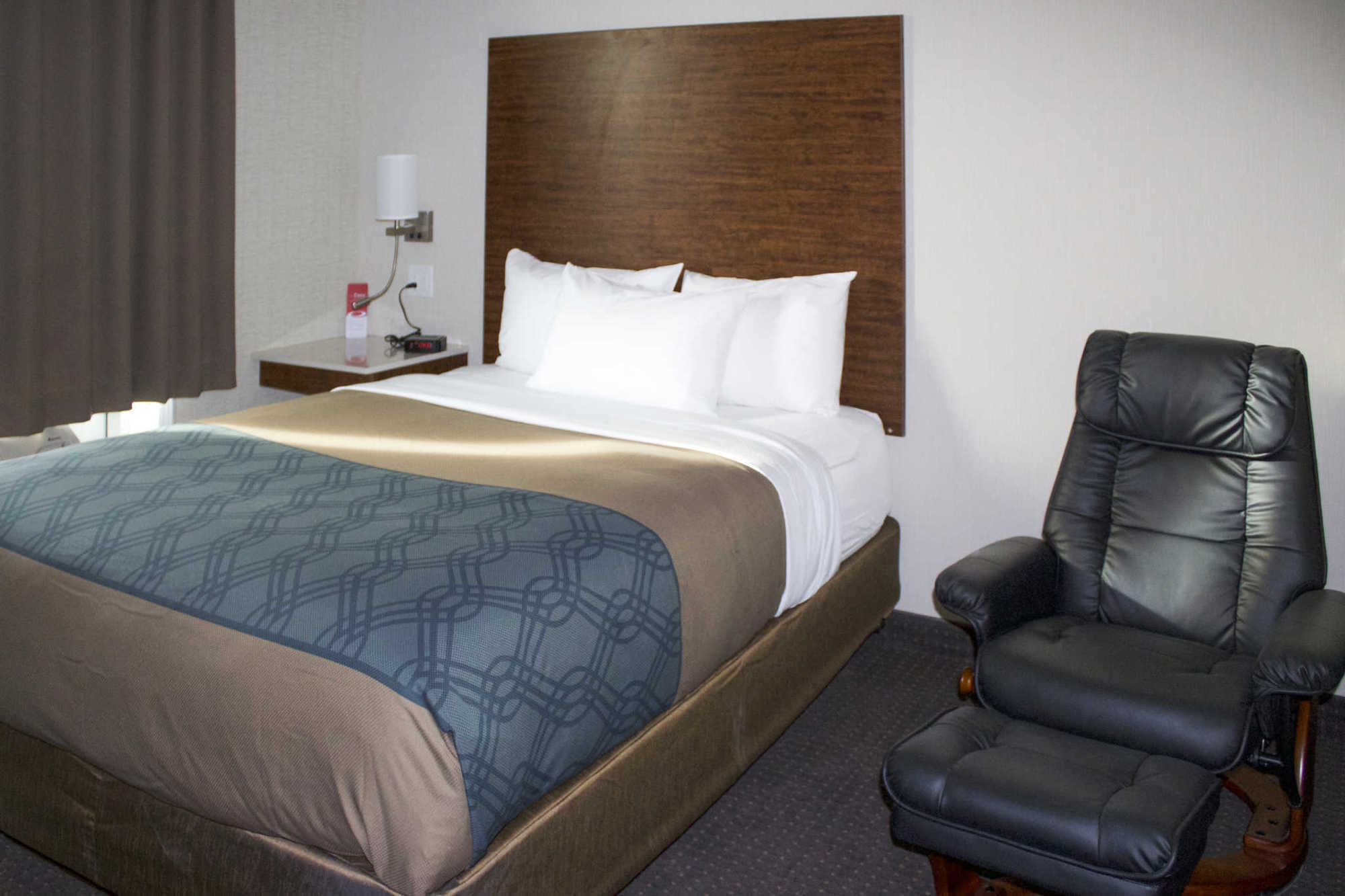 Econo Lodge Fox Creek Habitación foto