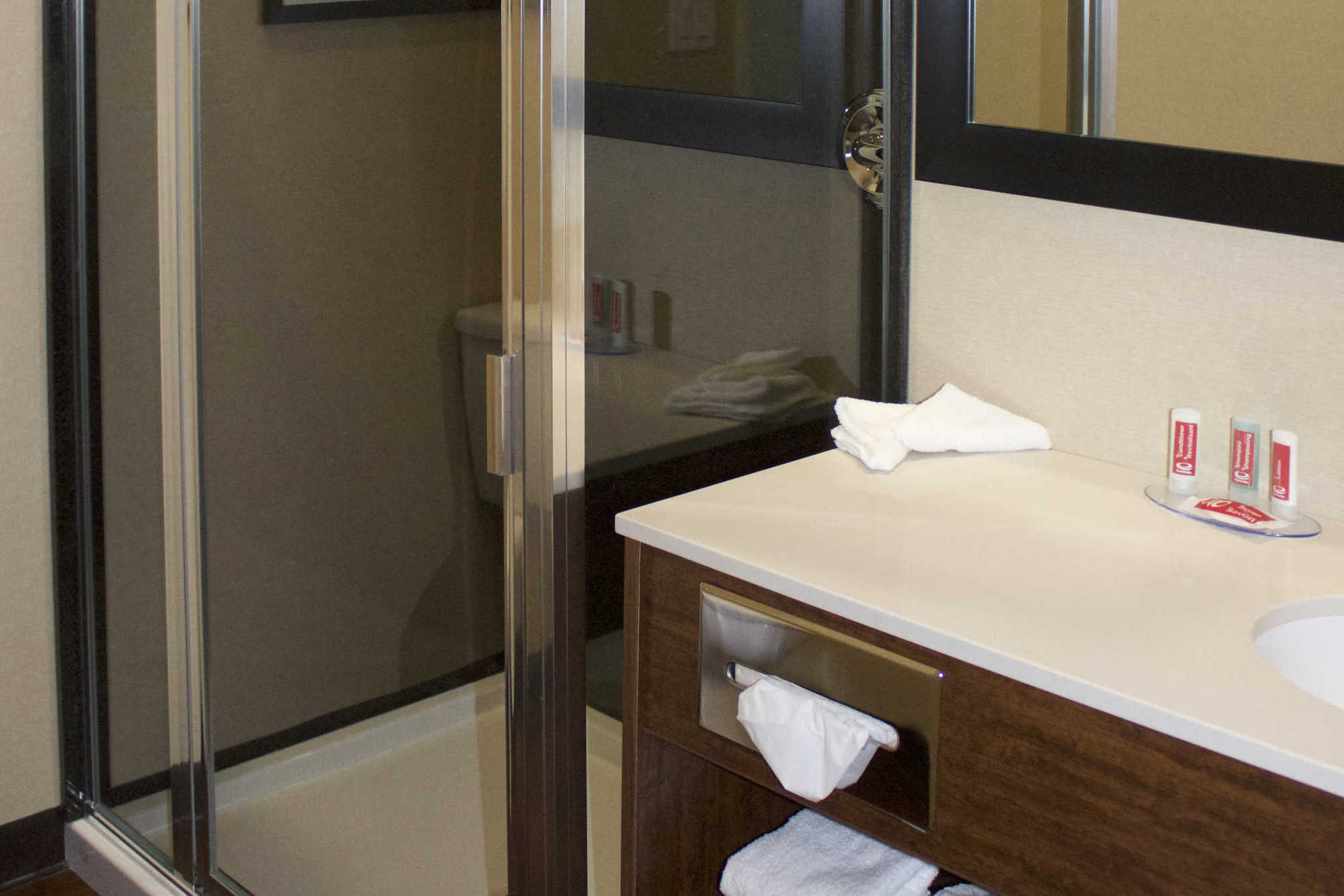Econo Lodge Fox Creek Habitación foto